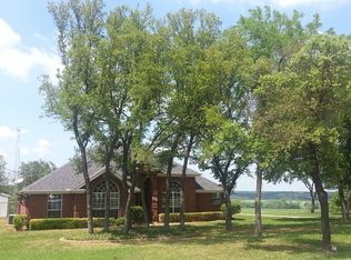 352 Cresthill Cir, Valley Mills, TX 76689