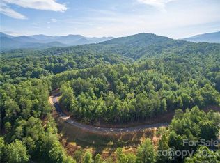 137 Riverbend Forest Dr #3, Asheville, NC 28805