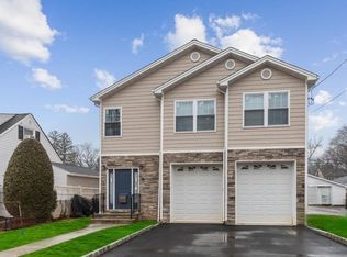 94 Westside Ave, Bergenfield, NJ 07621