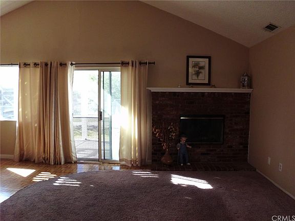 3rd image of 12766 Mission Dr