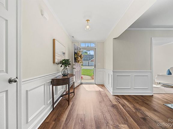 5th image of 5004 Hickory Lake Ln