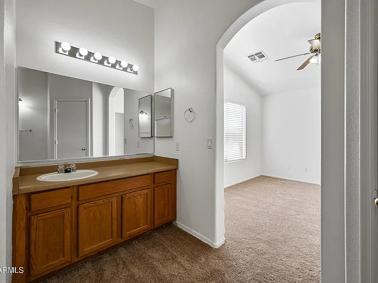 8615 W Butler Dr — Photo 17