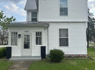 208 E 6th St, Fowler, IN 47944