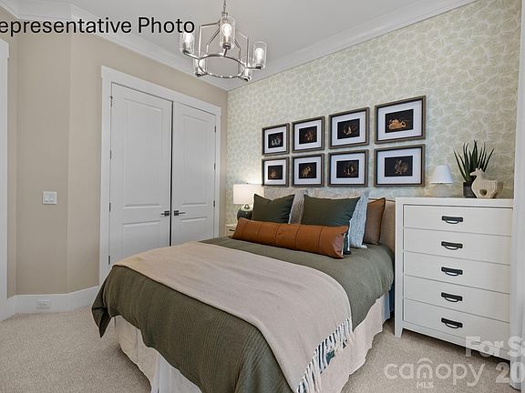 3rd image of 1497 Twin Leaf Rd