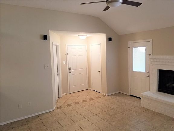 3rd image of 1206 Chelsea Ln