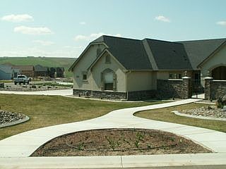 2nd image of 2500 3rd Ave