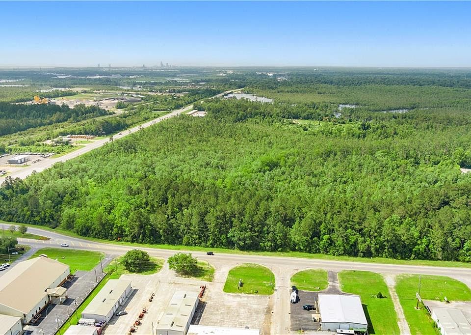 2nd image of 0 Industrial Pkwy