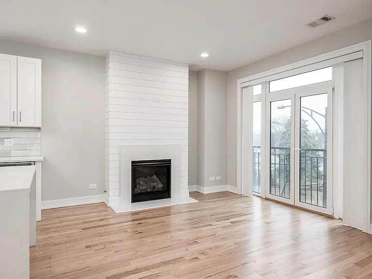 5979 N Elston Ave #3 — Photo 14