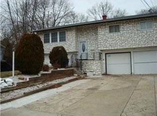 131 Studley St, Brentwood, NY 11717