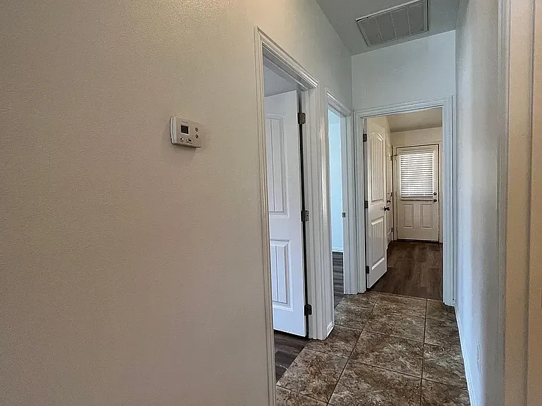 1825 N Paddock St — Photo 10