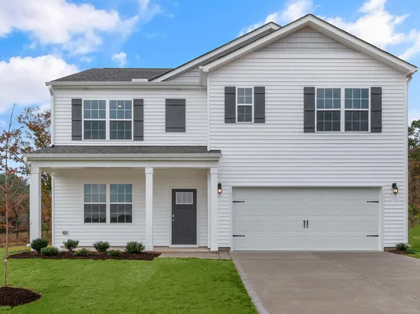 899 Misty Creek Drive, Aberdeen, NC 28315