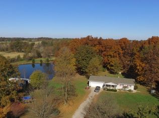 2291 County Road 970 N, Fairfield, IL 62837