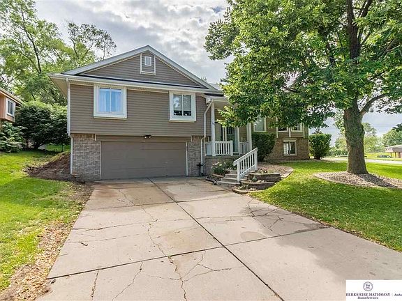 2nd image of 103 Gregg Pl