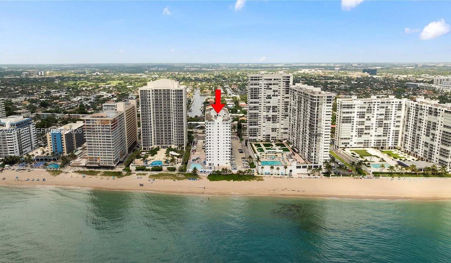 Galt Towers Condo — Photo 1