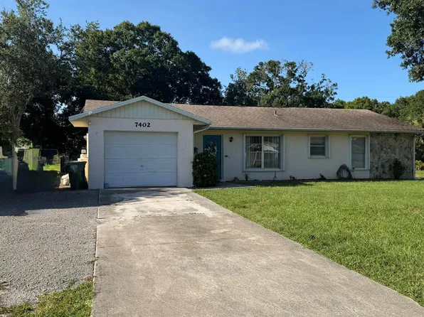 7402 Lakeland Blvd, Fort Pierce, FL 34951