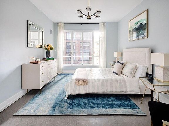 3rd image of 70 Charlton St APT 10C