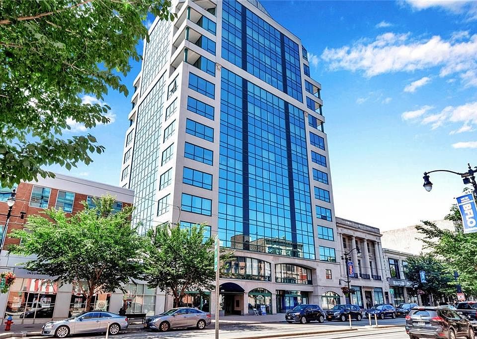 1st image of 610 Main St #1104