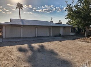 15716 Pohez Rd, Apple Valley, CA 92307