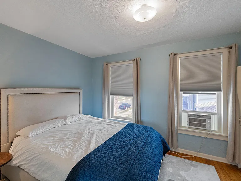 3547 Main St NE — Photo 9