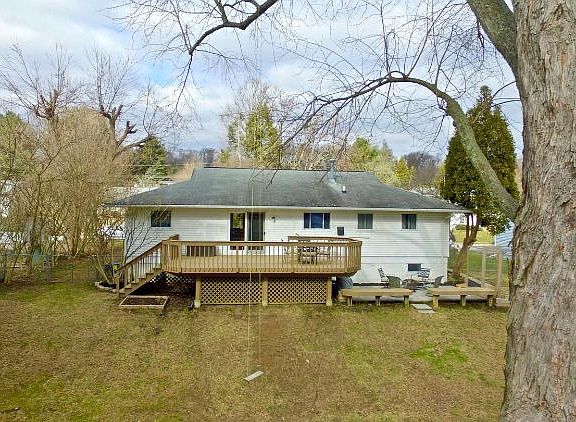 4th image of 418 Chesterfield Dr