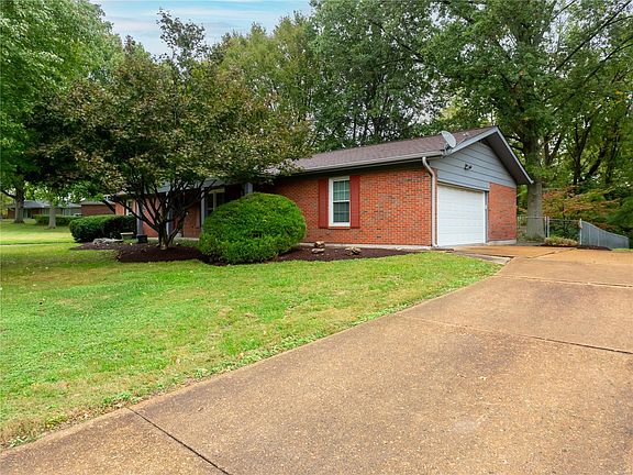 4th image of 142 Kings Dr