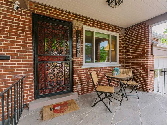 3rd image of 3820 Queen Crest Ave