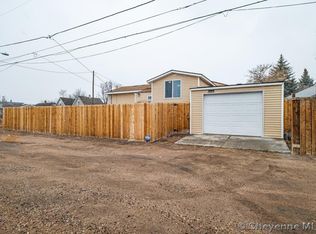 615 Capitol Ave, Cheyenne, WY 82007