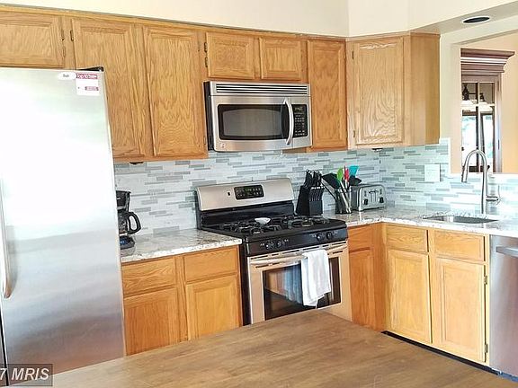 2nd image of 14519 Brookmoor Ln