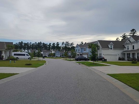 4th image of 620 Chigwell Springs Ln