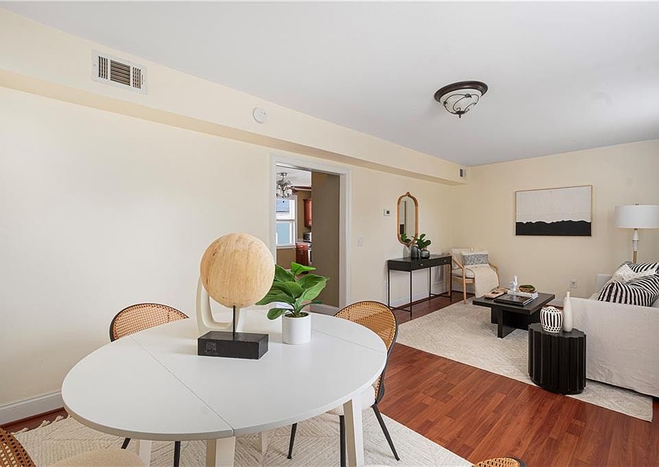 1st image of 331 Williams St #7