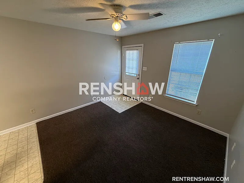 1 bed, 1.0 bath, $750 — Photo 2