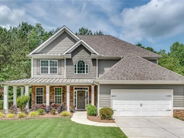 6215 Cove Creek Dr, Flowery Branch, GA 30542