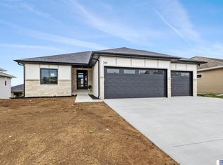 342 S 88th St, Lincoln, NE 68520