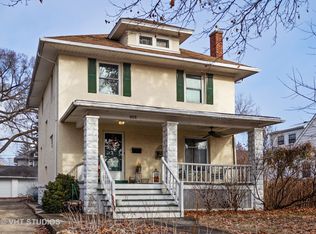 905 Glenwood Ave, Joliet, IL 60435