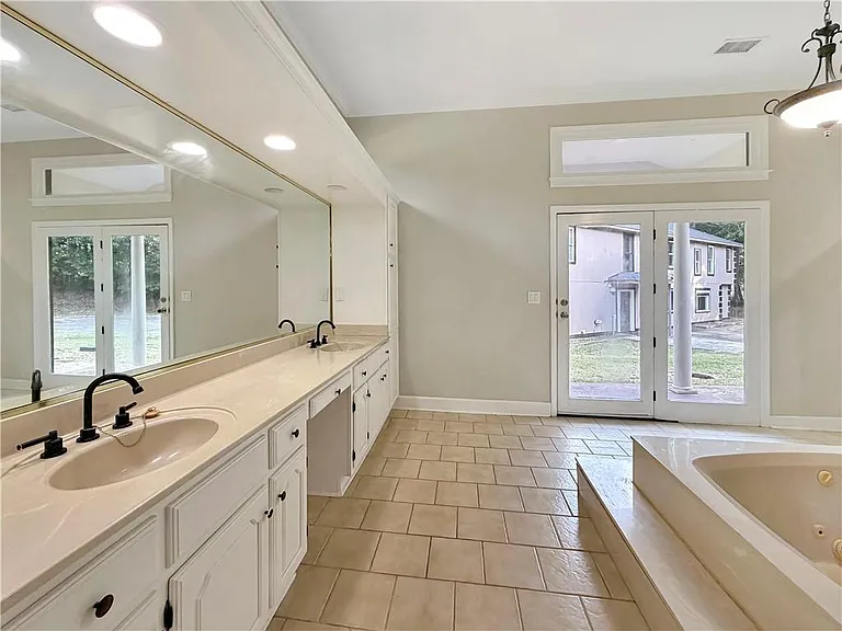 2320 Copper Trail Ln — Photo 27