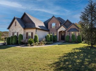 1701 NW Autumn Ave, Bentonville, AR 72712