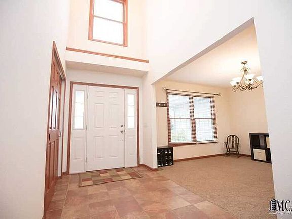 2nd image of 8246 Twin Creek Cir
