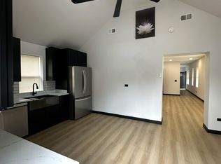 1833 W 21st Pl FLOOR 2, Chicago, IL 60608