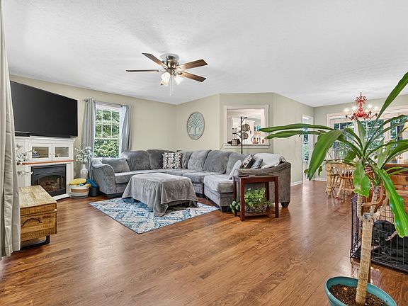 9th image of this home