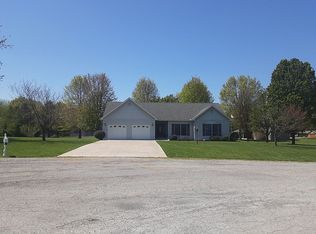 51 Maynor Ct, Murphysboro, IL 62966