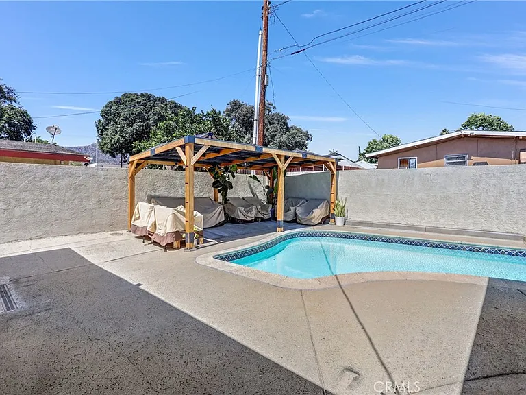 230 N Calvados Ave — Photo 24