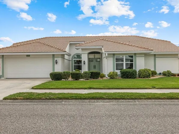 5053 Southern Pine Cir, Venice, FL 34293
