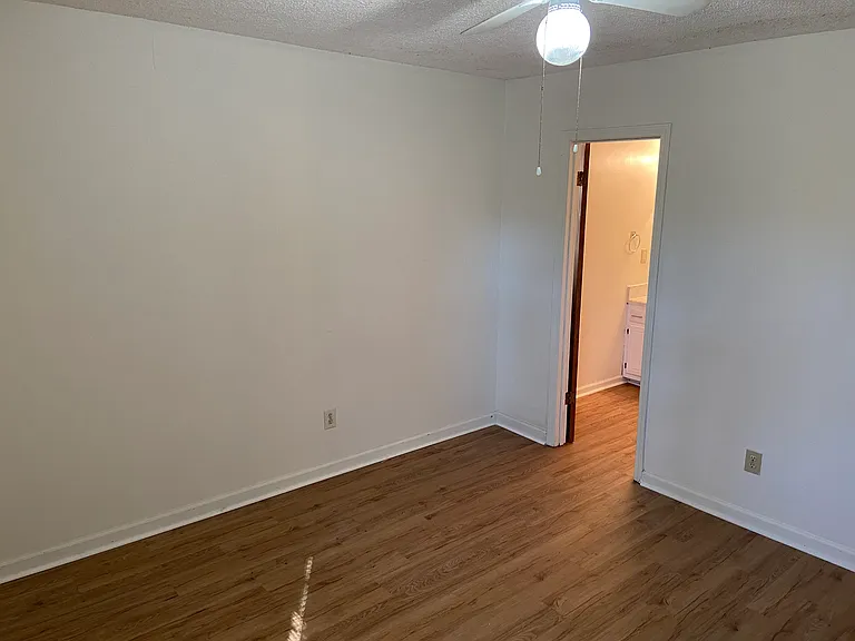 5010 Hawthorne Ct SE #2 — Photo 9