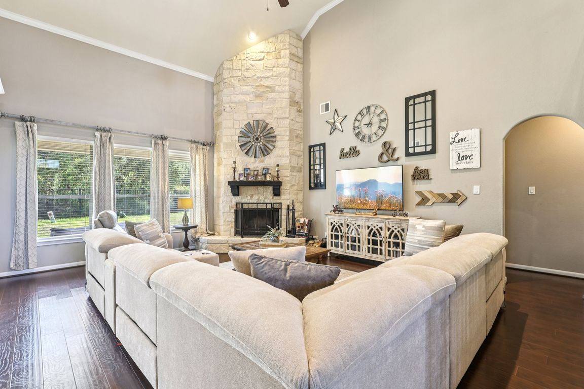 next background image