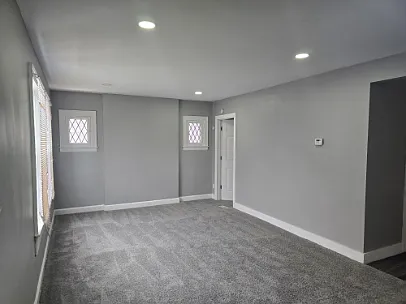4 bed, 1370 sqft, $1,750 — Photo 2