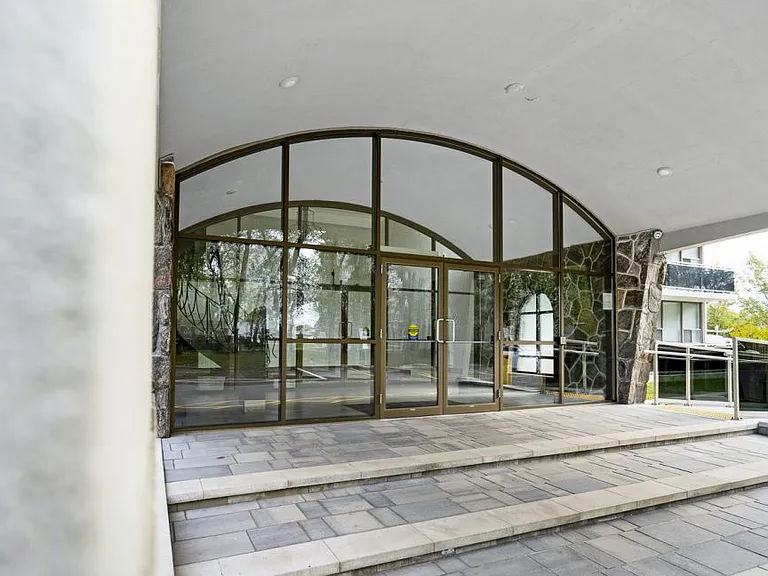 30 Speers Rd — Photo 12