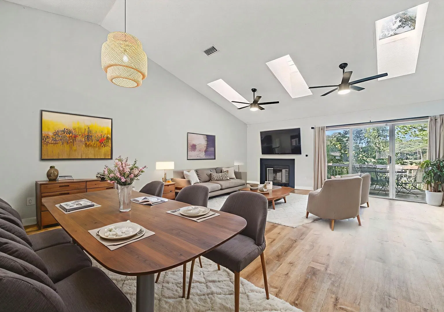 Water Views, Sunlit Spaces & Beach Days Aheadfind Your Home In Herons Cove! 2br/2.5ba Condo Avail... — Photo 2