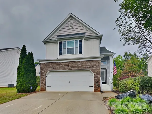 8129 Brookbend Dr, Douglasville, GA 30134