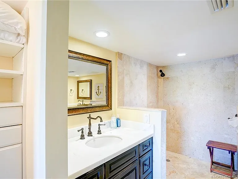 40 NE Plantation Rd #110 — Photo 15