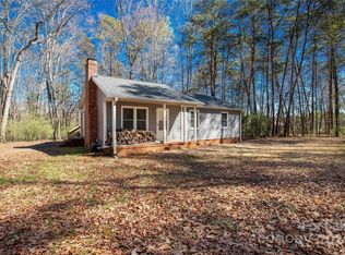 13112 Woody Point Rd, Charlotte, NC 28278